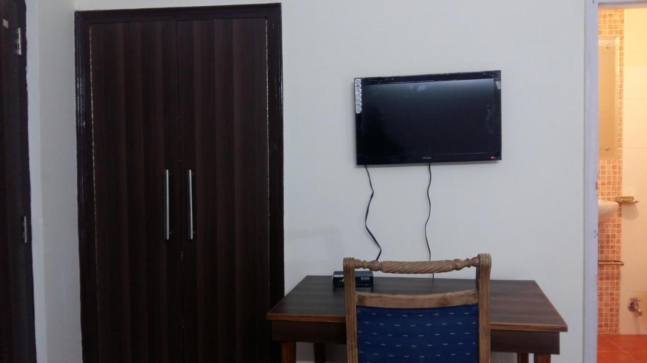 Hotel Le Talbot Simlá Kültér fotó